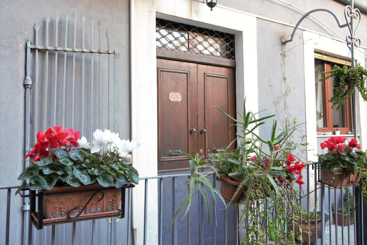 Antica Profumeria Bed & Breakfast *